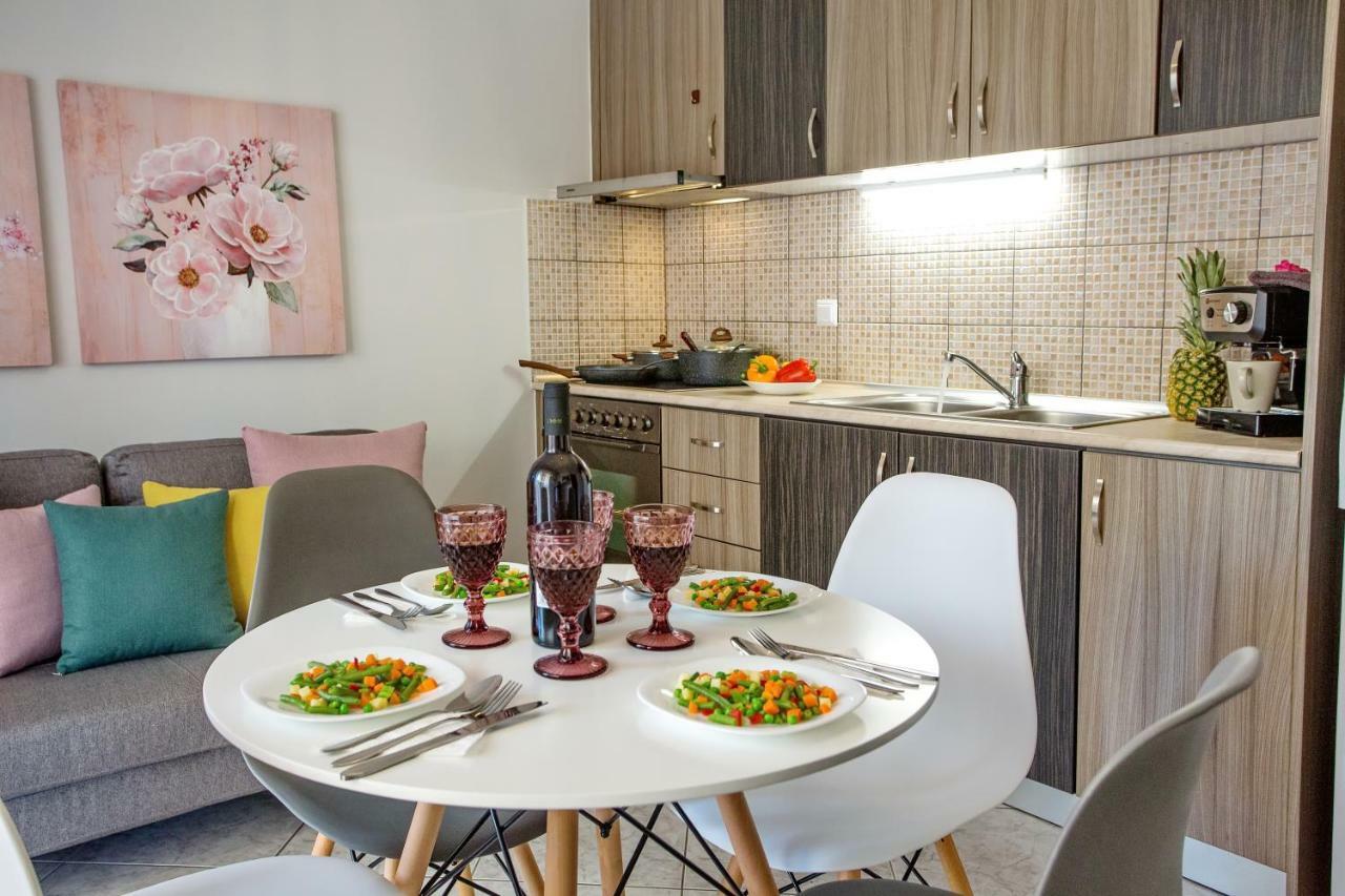 Holiday House Ioanna 2 - Loft Nea Peramos  Ngoại thất bức ảnh