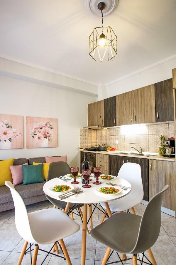 Holiday House Ioanna 2 - Loft Nea Peramos  Ngoại thất bức ảnh