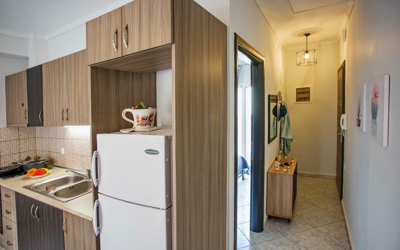 Holiday House Ioanna 2 - Loft Nea Peramos  Ngoại thất bức ảnh