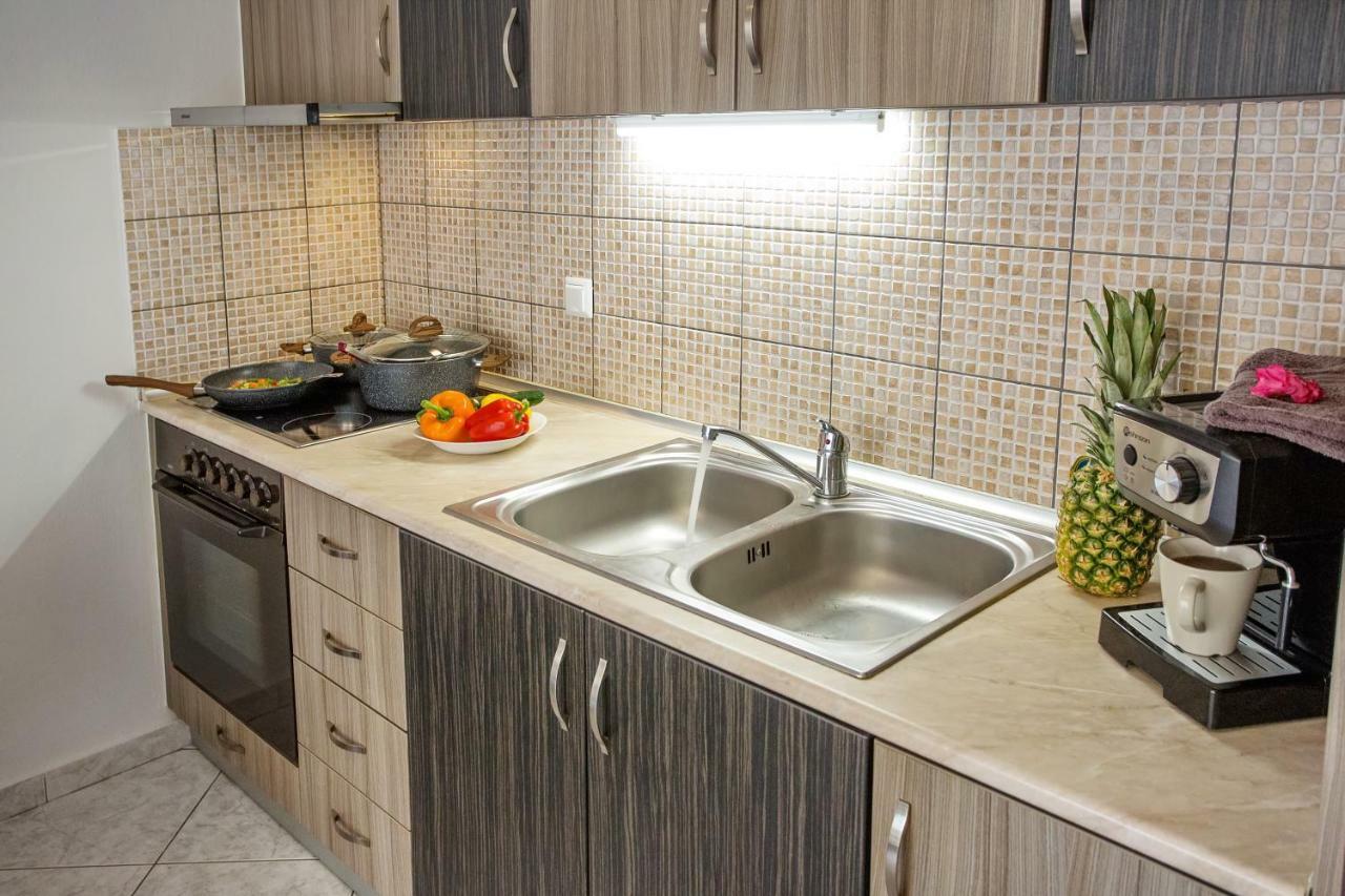Holiday House Ioanna 2 - Loft Nea Peramos  Ngoại thất bức ảnh