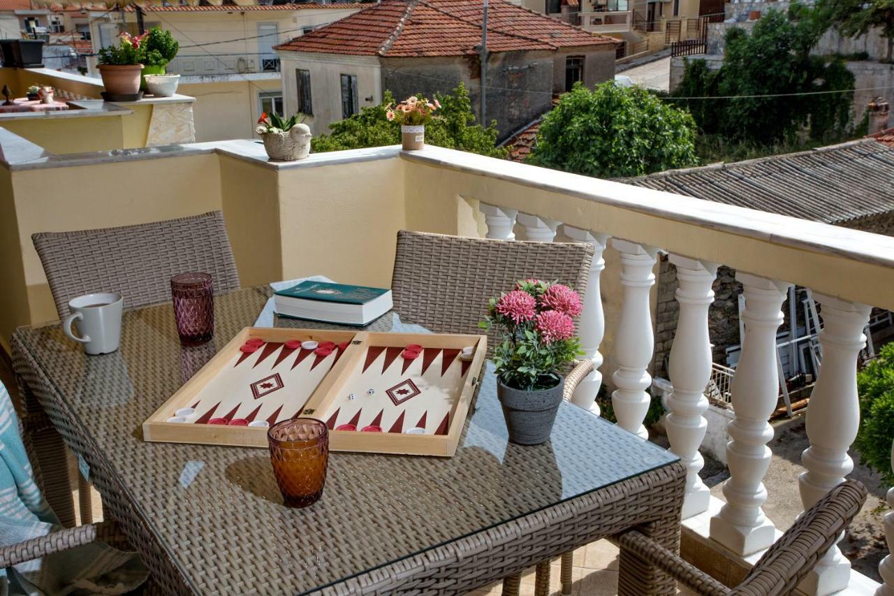 Holiday House Ioanna 2 - Loft Nea Peramos  Ngoại thất bức ảnh